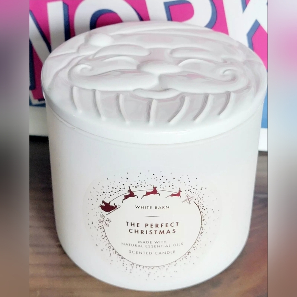Bath & Body Works 3-Wick Candle The Perfect Christmas w/ceramic Santa Lid